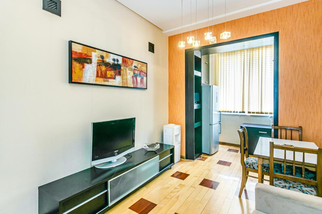 Lovely Sweet Apartment Bakoe Buitenkant foto