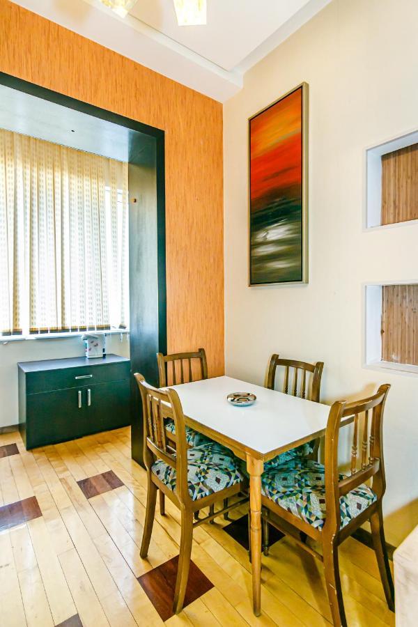Lovely Sweet Apartment Bakoe Buitenkant foto